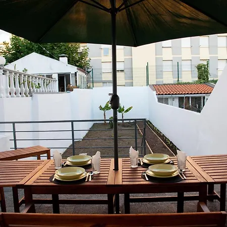 Sailorman And Friends וילה