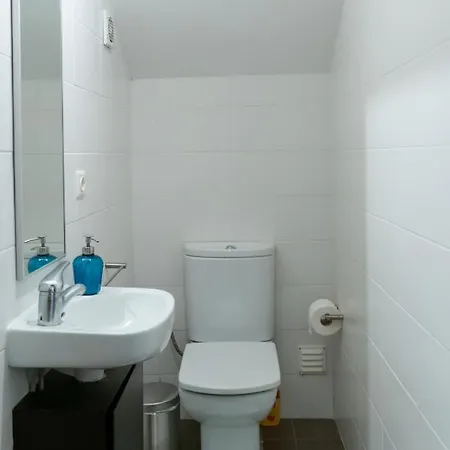 Sailorman And Friends וילה