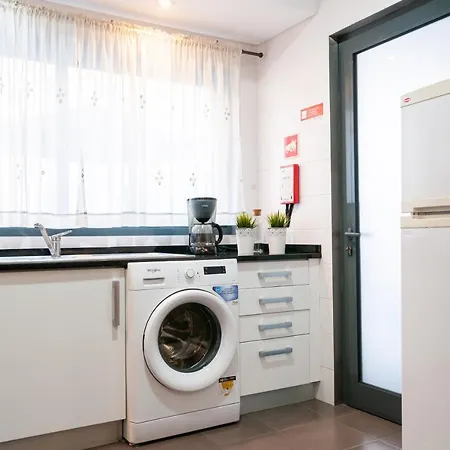 Sailorman And Friends Willa Ponta Delgada